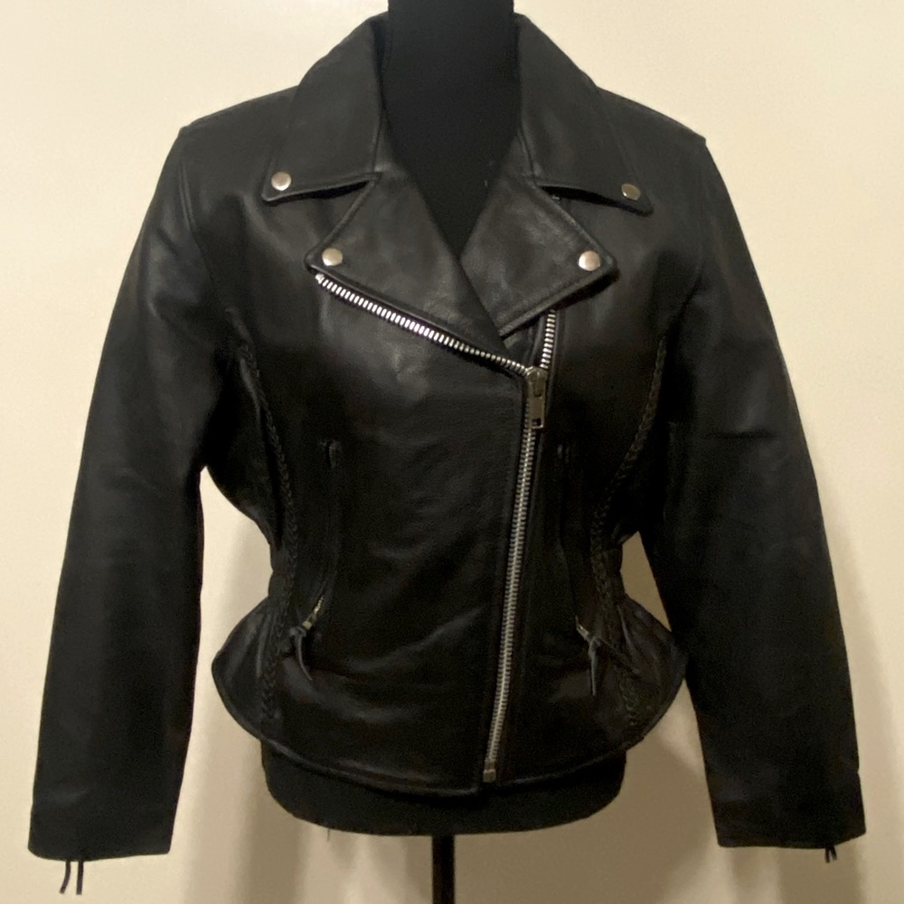🖤Rocky Mountain Hides women's biker jacket with silver hardware🖤
